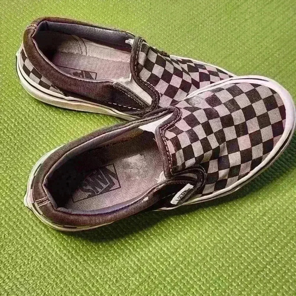 Vans Kids Brown and Black Checkered Casual Slip On Skateboard Shoes Size 1.5 - Picture 3 of 8